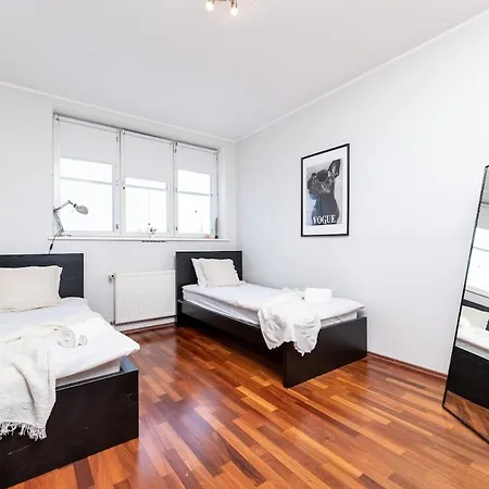 Apartament 2-story, 3-bedroom Penthouse, Sauna, Free Parking *