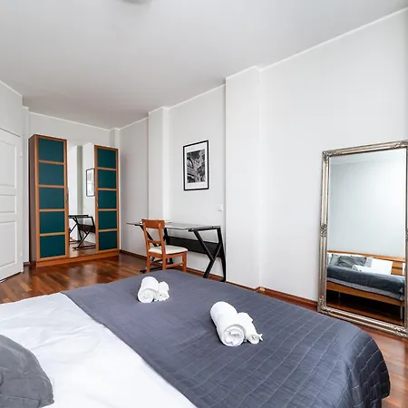 2-story, 3-bedroom Penthouse, Sauna, Free Parking Апартаменты *