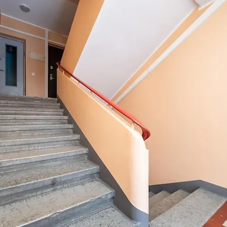 Apartament 2-story, 3-bedroom Penthouse, Sauna, Free Parking *