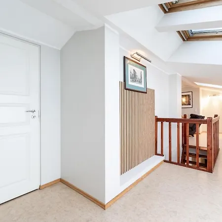 Apartament 2-story, 3-bedroom Penthouse, Sauna, Free Parking *