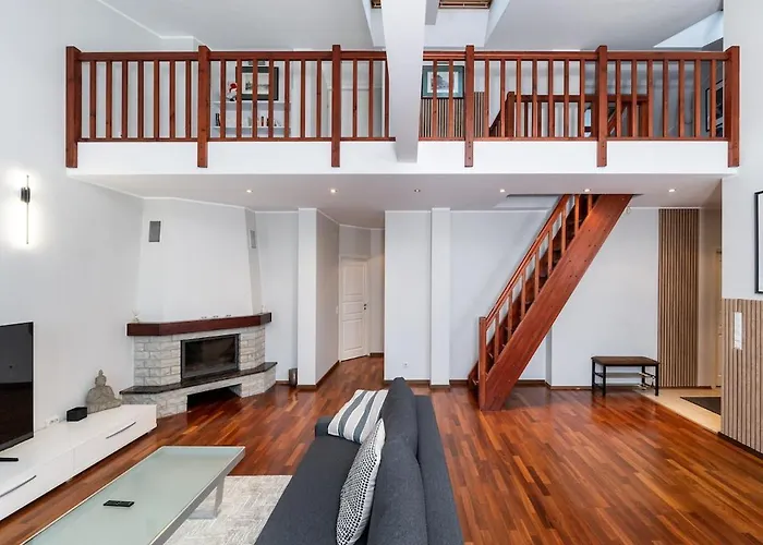 Apartament 2-story, 3-bedroom Penthouse, Sauna, Free Parking