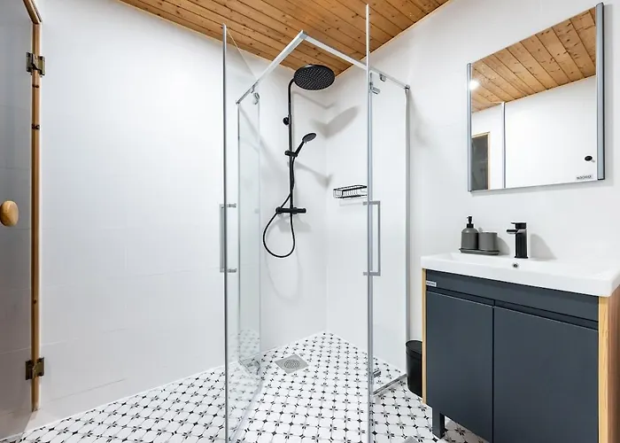 2-story, 3-bedroom Penthouse, Sauna, Free Parking Tallin